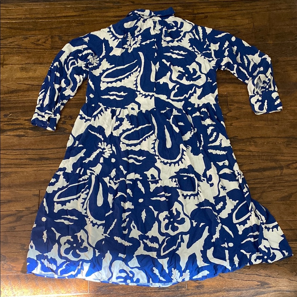 H &M Blue and White tiered Dress - Picture 8 of 8